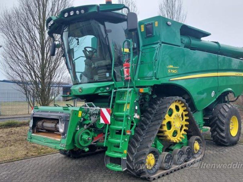 John Deere S790