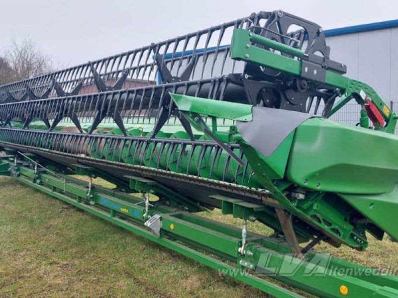 John Deere S790