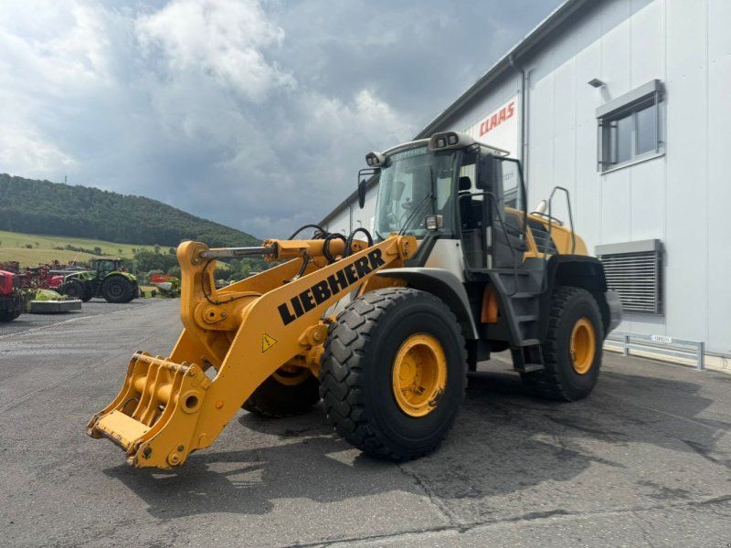 Liebherr L 556