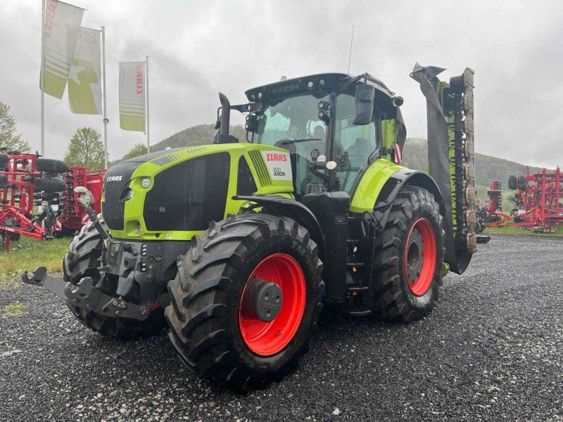 Claas Axion 930