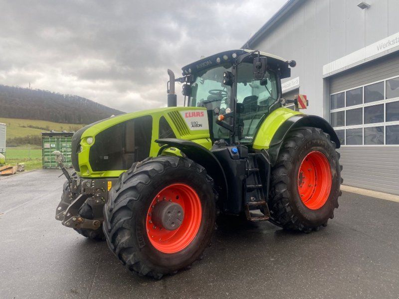 Claas Axion 930