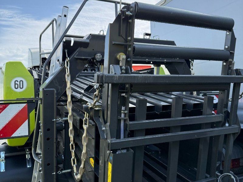 Claas Quadrant 5300 Evolution