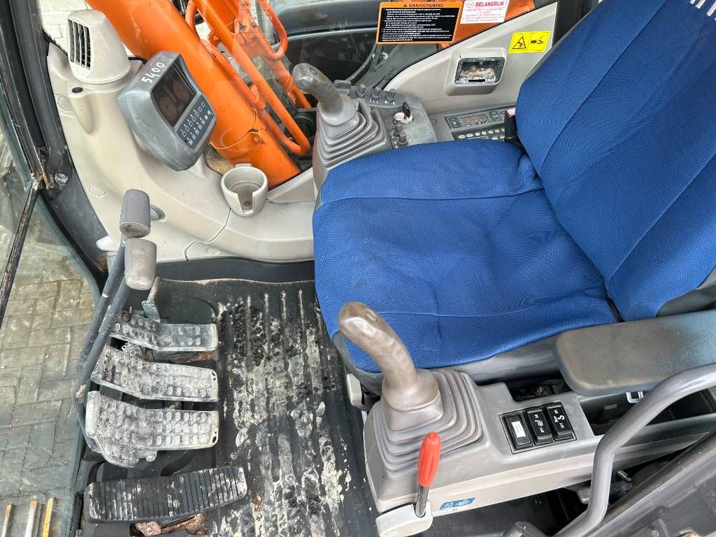 Hitachi ZX 210 LC-3