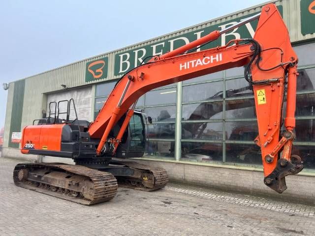 Hitachi ZX 250 LC-6