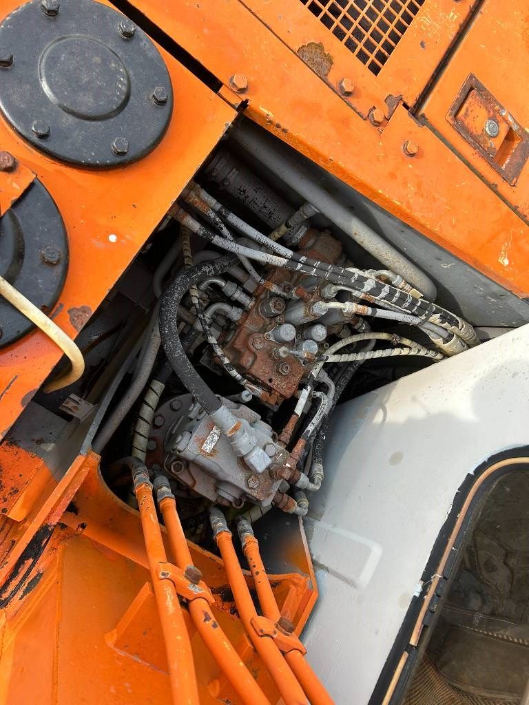 Hitachi EX 60