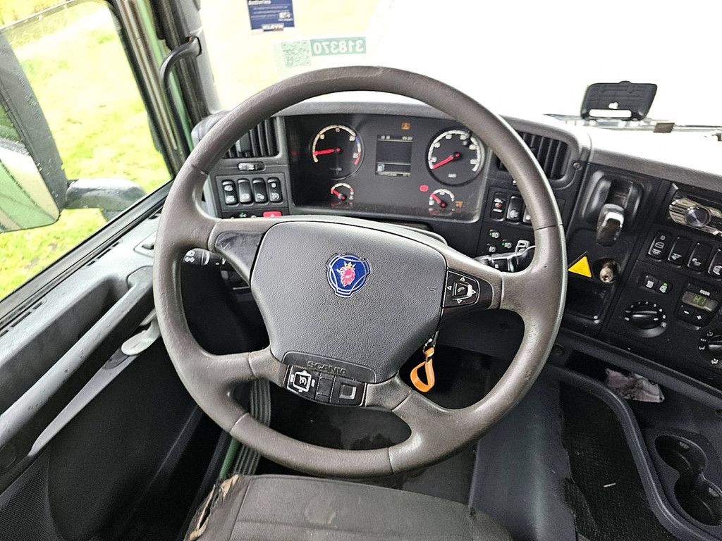 SCANIA G440 6x2 hooklift broken