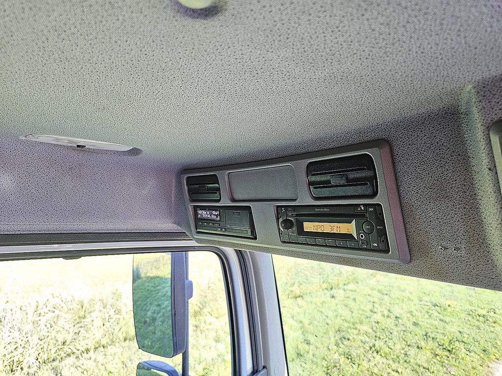 MERCEDES-BENZ ATEGO 818