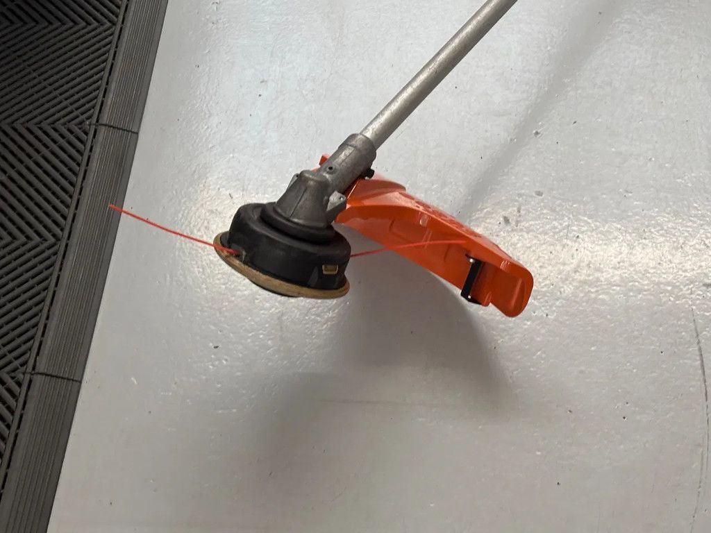 Stihl gebruikte PRO bosmaaier fs460 met draadkop fs461