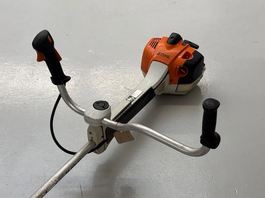 Stihl gebruikte PRO bosmaaier fs460 met draadkop fs461