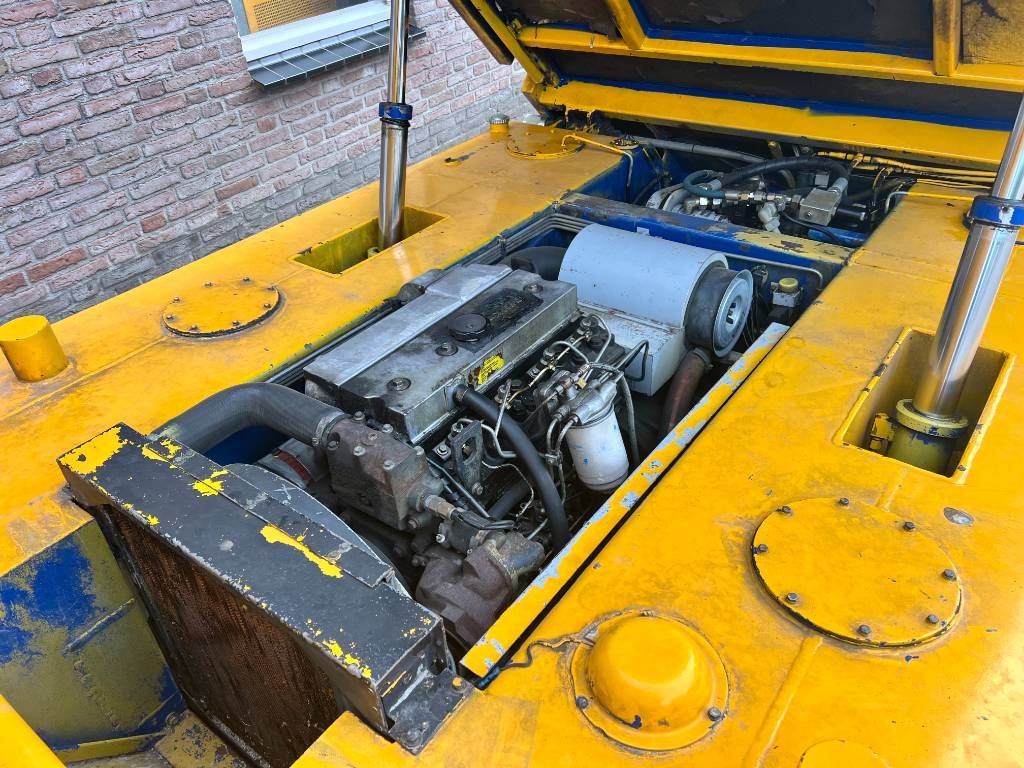 Hofmans HMF 400