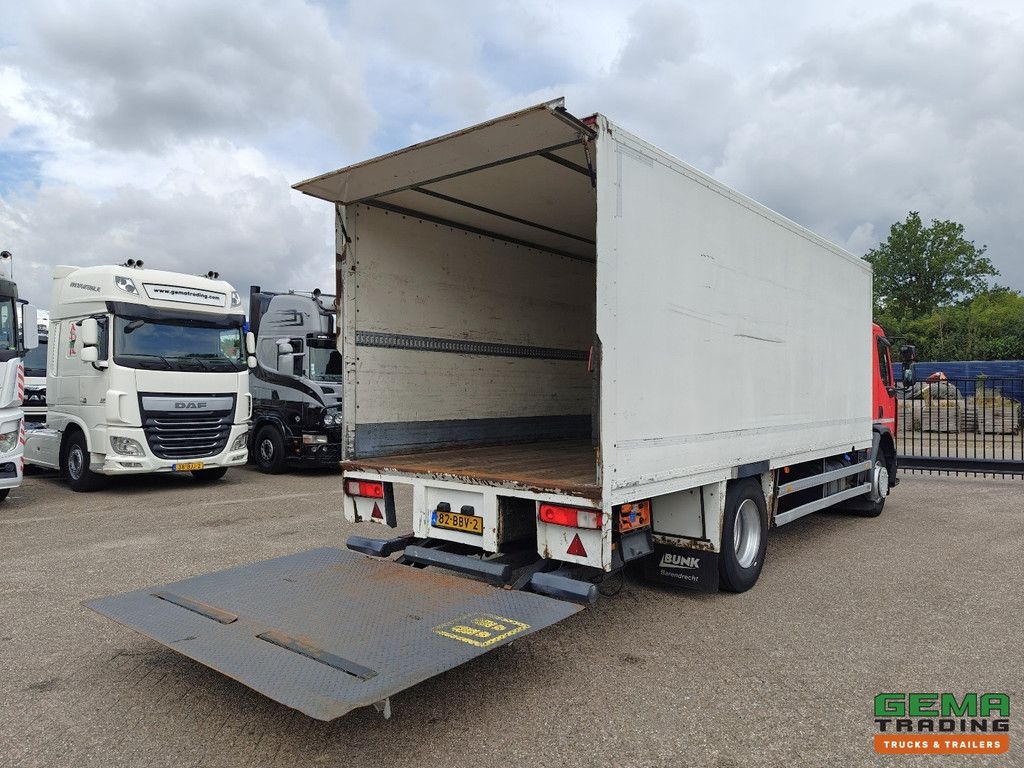 Renault Premium 270 4x2 Day Cab Euro 5 - Manual Transmission - Closed Body 6.5m - HW Floor - Tail Lift 2000kg