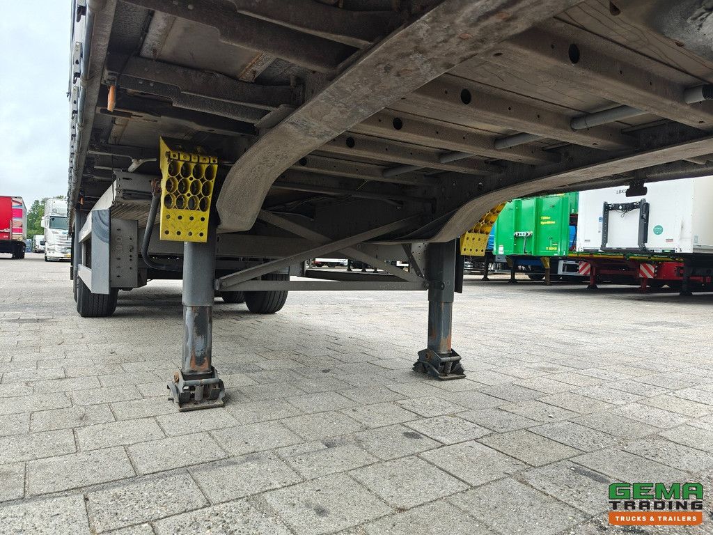 Schmitz Cargobull SCS 24/L - 13.62 EB 3-axle Schmitz - LiftAxle - Curtain Sider/Sliding roof - Disc brakes - 06/2026 MOT