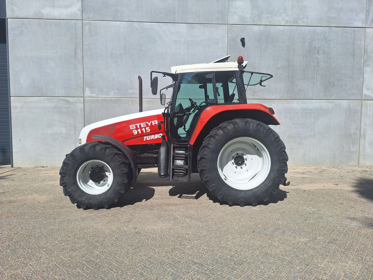 Steyr 9115