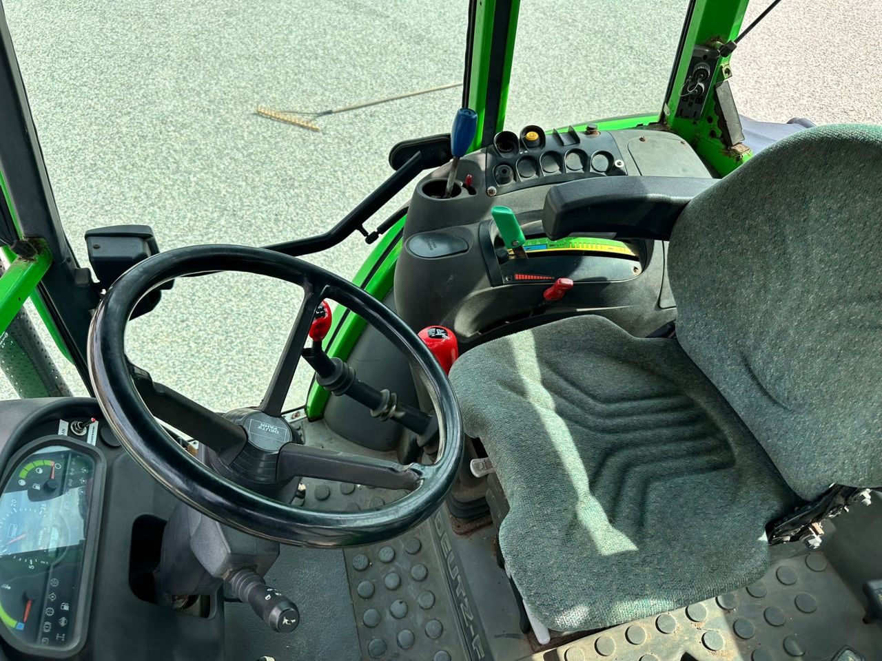 TE KOOP: Zeer nette DEUTZ AGROPLUS 75