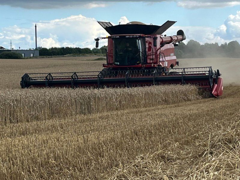 Case IH Axial Flow 8260