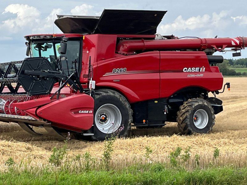 Case IH Axial Flow 8260