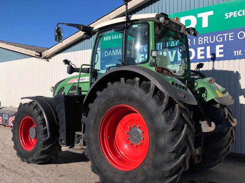 Fendt 724 Vario S4 Profi Plus Med Front PTO