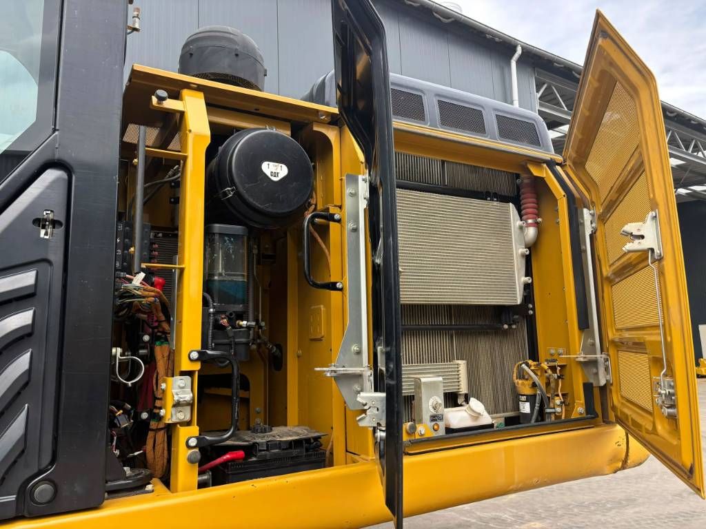 CAT 330F L