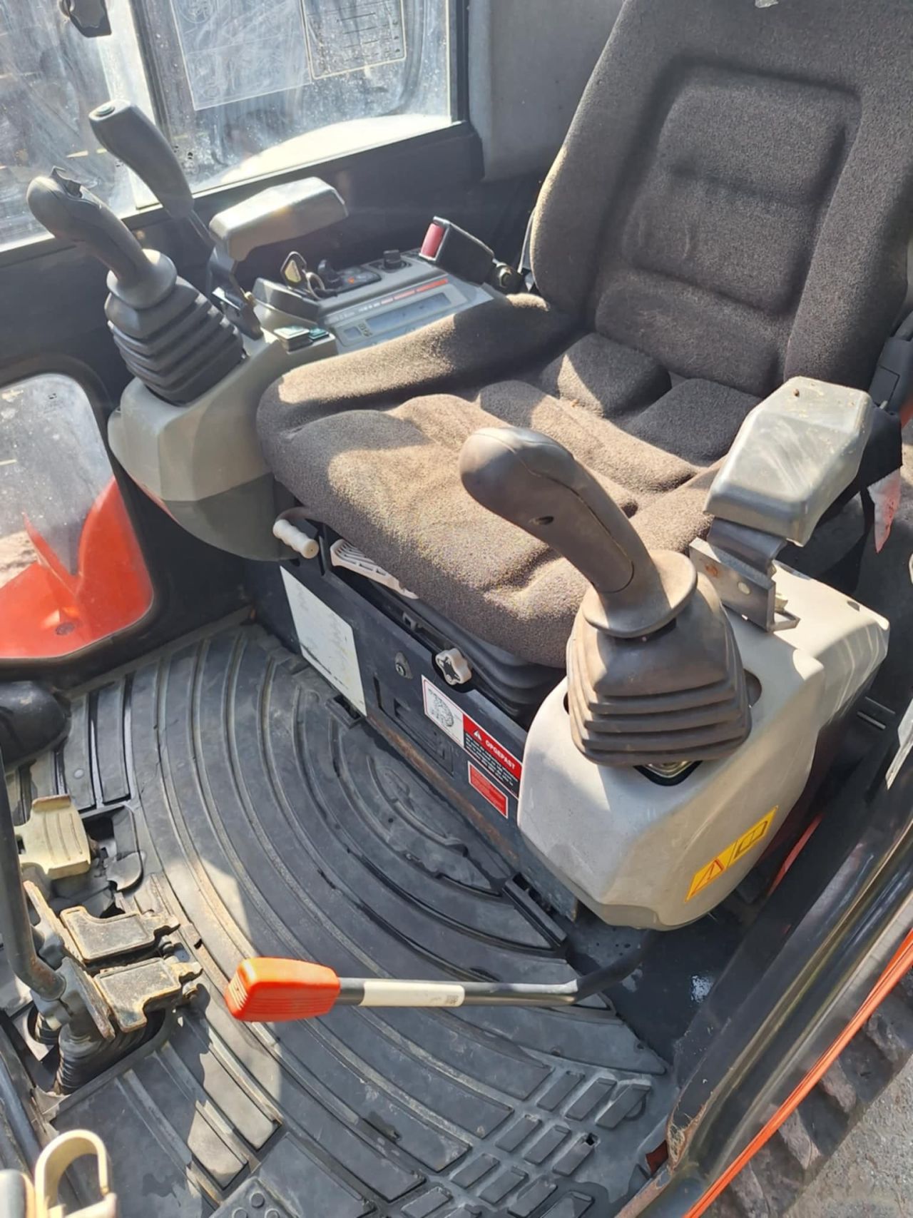 Kubota KX101 graafmachine hitachi yanmar bobcat kobelco