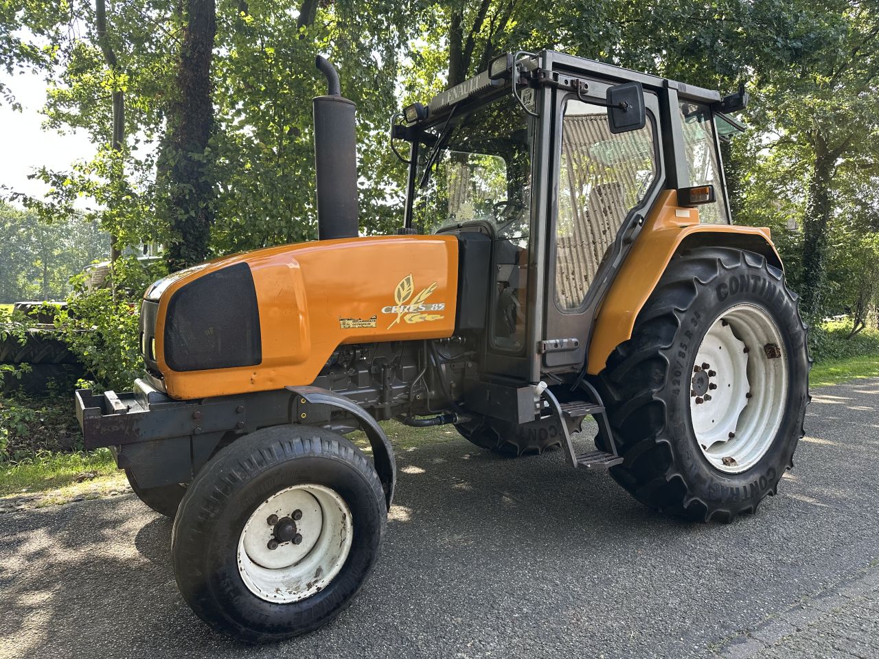Renault Ceres 85