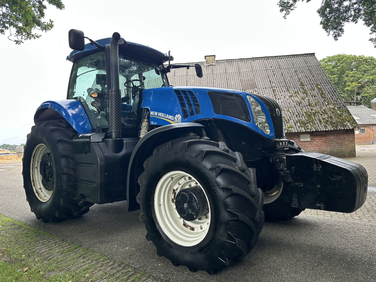 New Holland T8.390