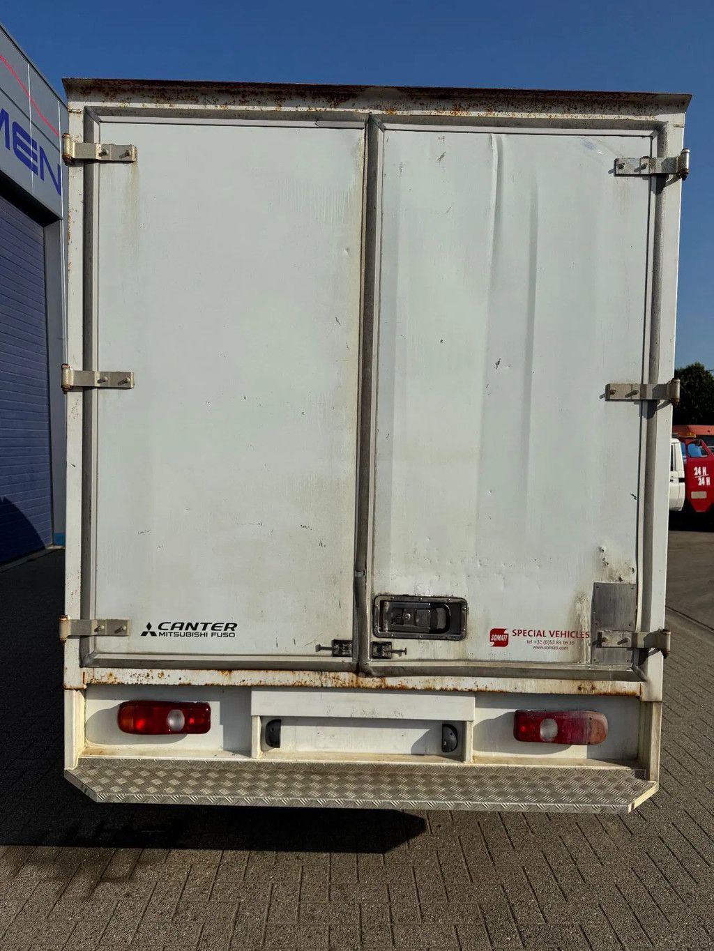 Mitsubishi FUSO 3C13 **BELGIAN VAN-3500KG**