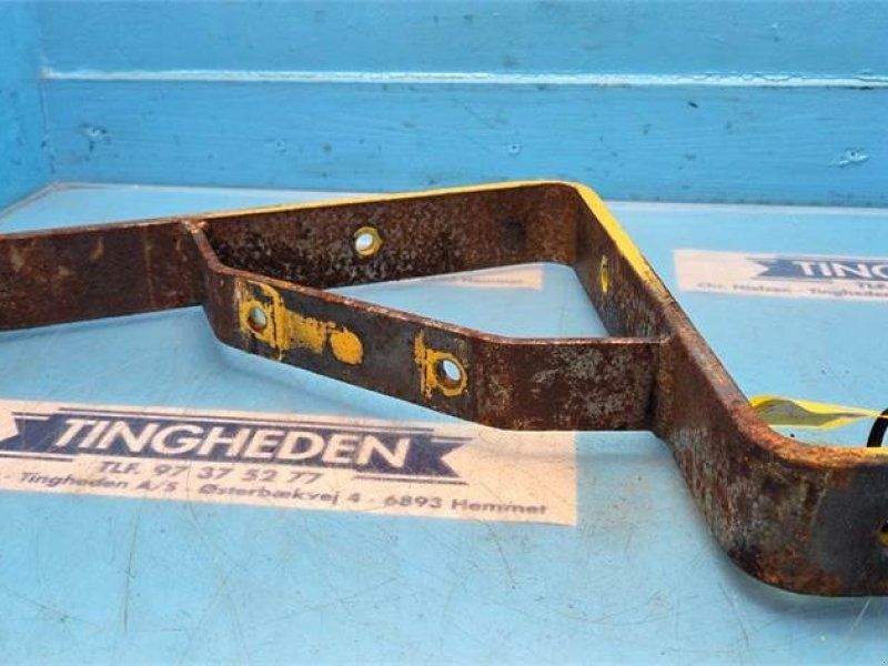 New Holland TX68