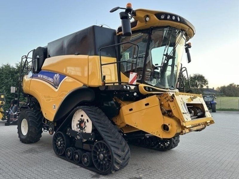 New Holland CR9.80
