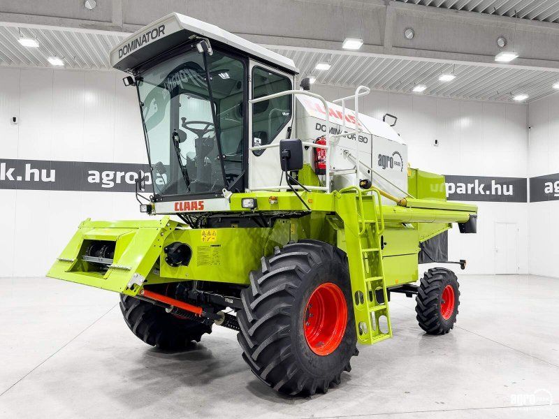 Claas Dominator 130