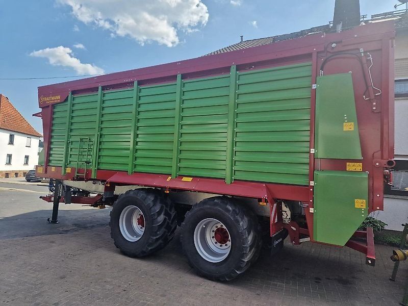 Strautmann Giga- 460 DO