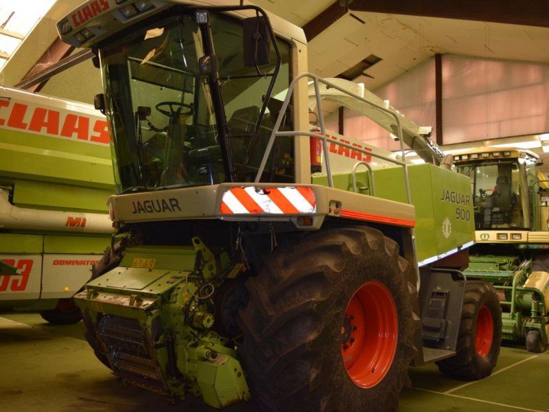 Claas Jaguar 900