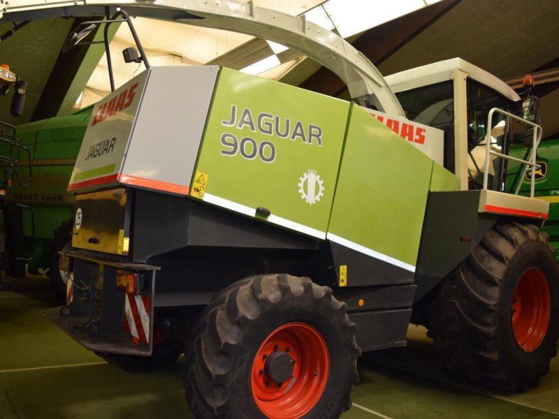 Claas Jaguar 900