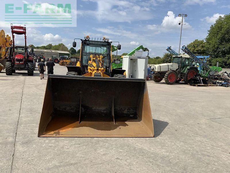 JCB tm420 pivot steer telehandler (st22540)