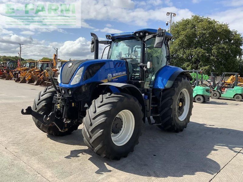 New Holland t7.260  (st23278)