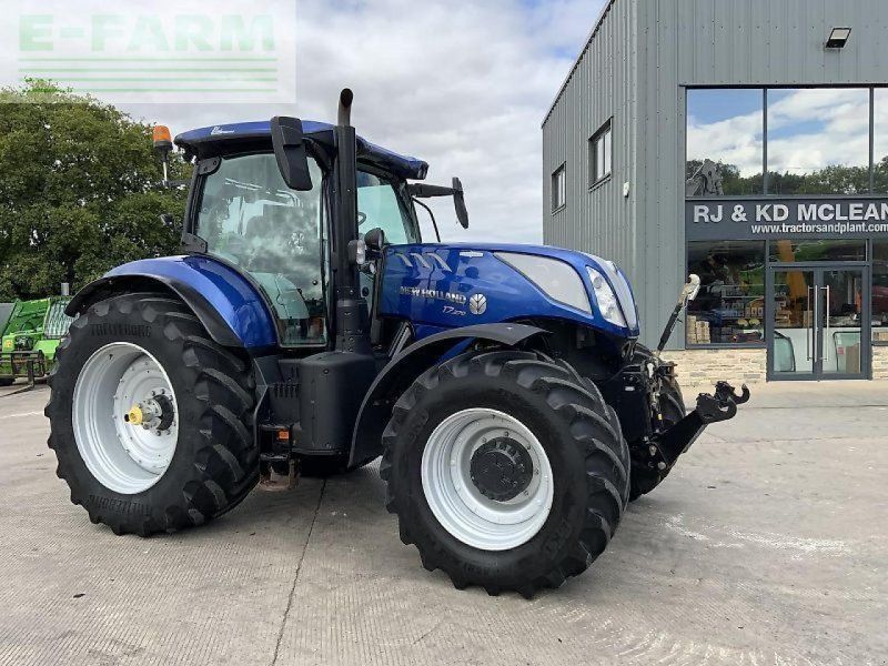 New Holland t7.270 blue power (st24236)