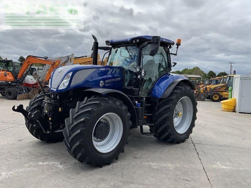 New Holland t7.270 blue power (st24236)