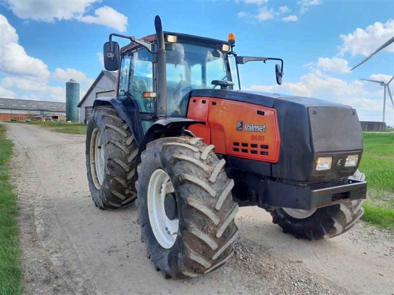 Valmet MEGA 8450