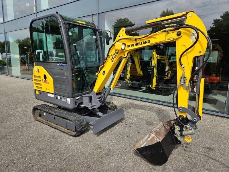New Holland e18c