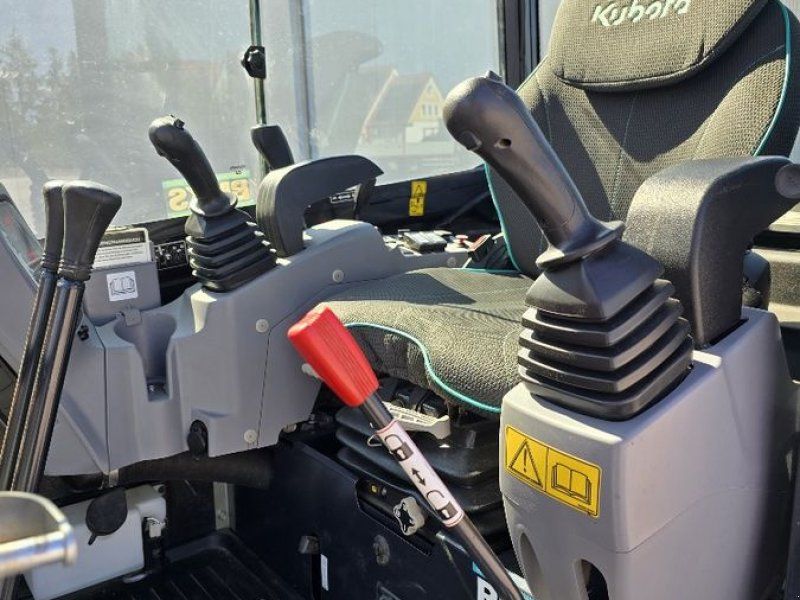 Kubota KX 027-4
