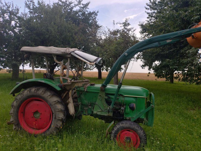 Deutz D 40 Oldtimer m. Frontlader