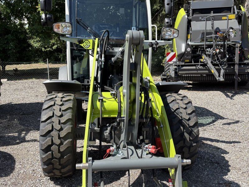 Claas Torion  530