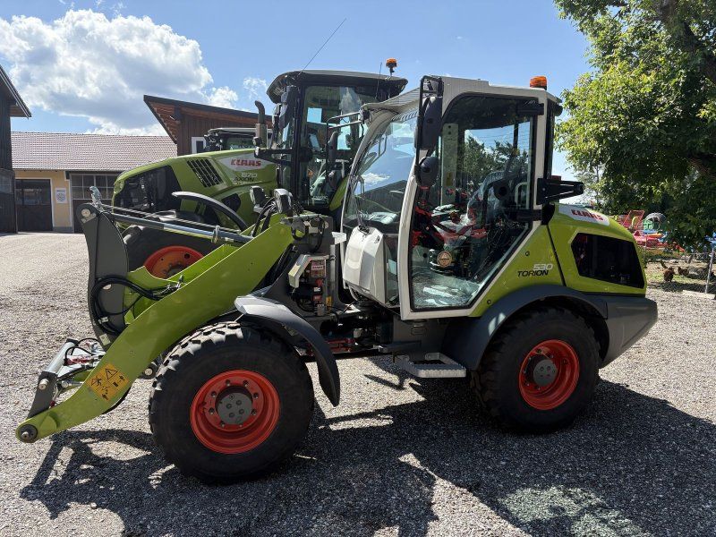 Claas Torion  530