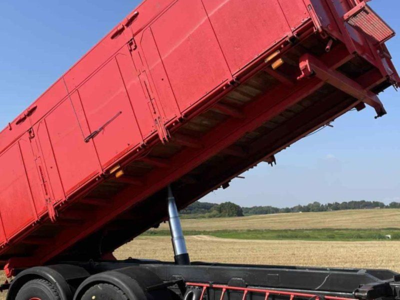 Scania 16 ton 3 vejs tip med rulle presenning mv.