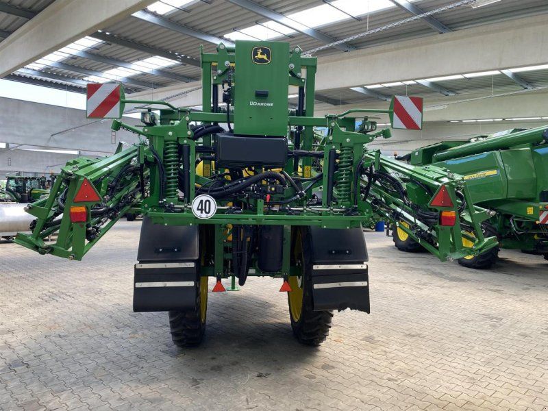 John Deere R740i