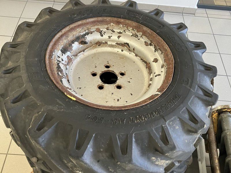 4x 10.0/75-15.3 AS Kompletträder