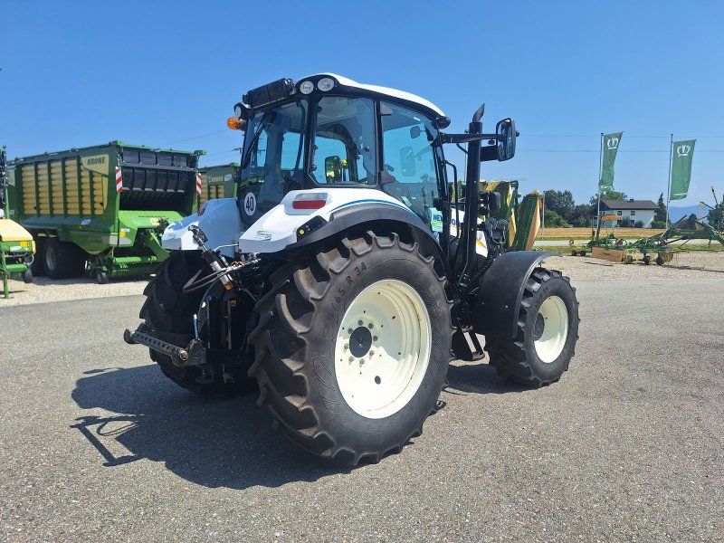 New Holland T 5.95