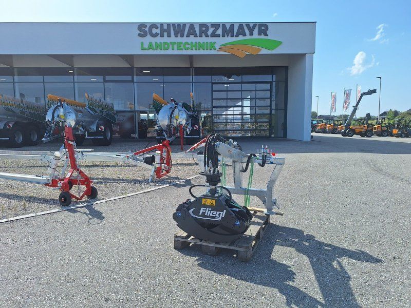 Fliegl Rückezange 130 U