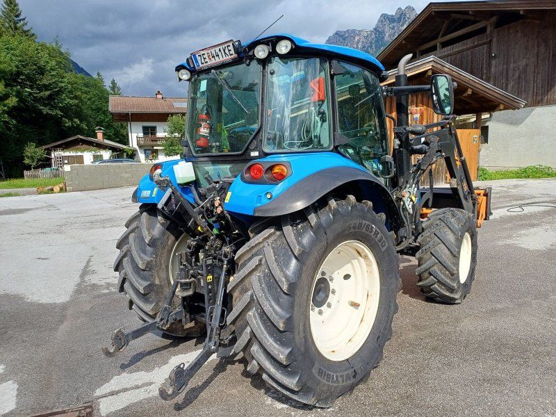 New Holland T 4.85 (24211)