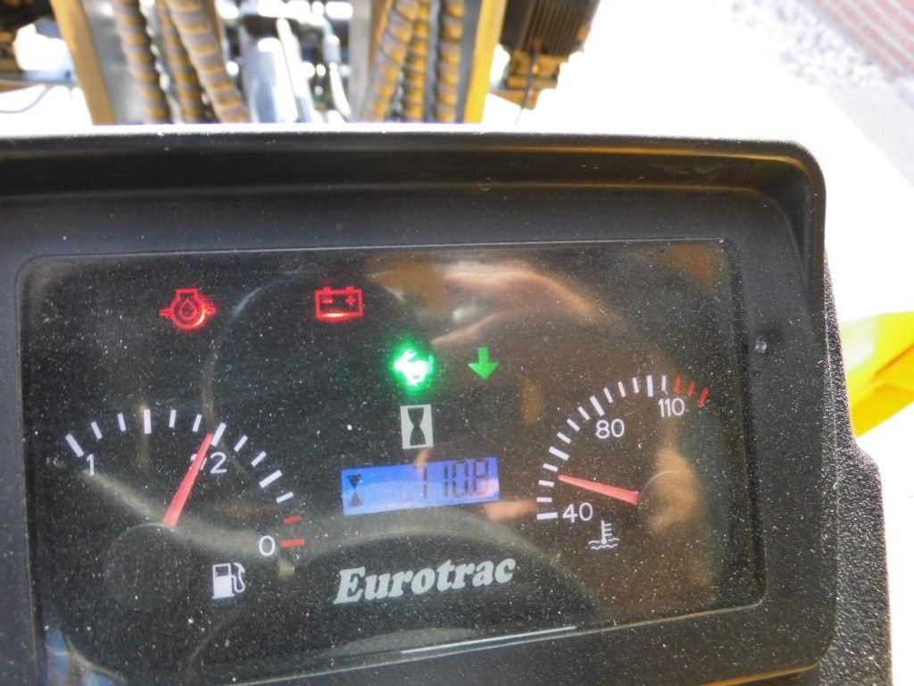 Eurotrac W 12