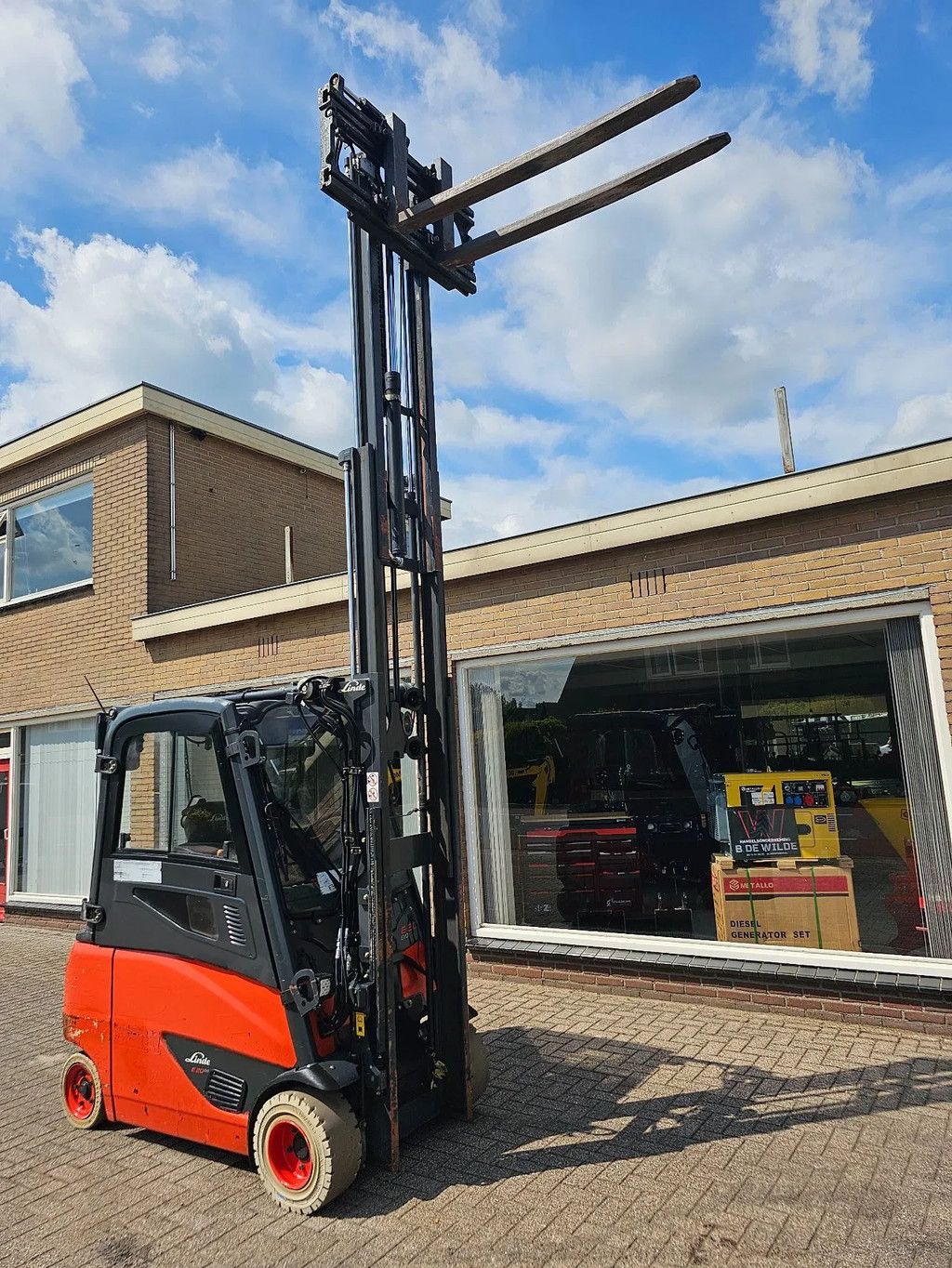 Linde E20phl-02 e 20 2016 triplo heftruck full option